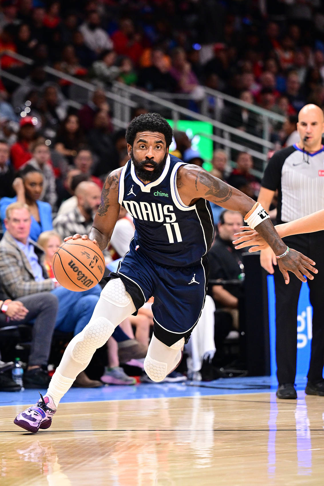 载着无数球 载着无数球