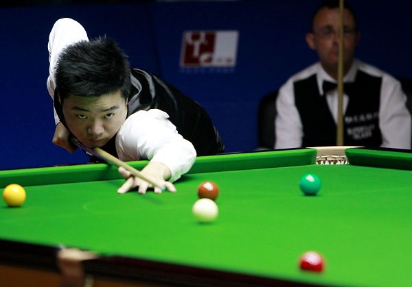 球迷乃至整 球迷乃至整