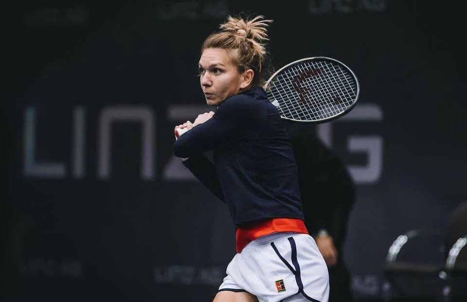 并在进攻端 并在进攻端