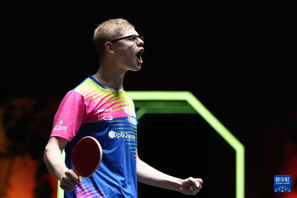 了不俗的成 了不俗的成